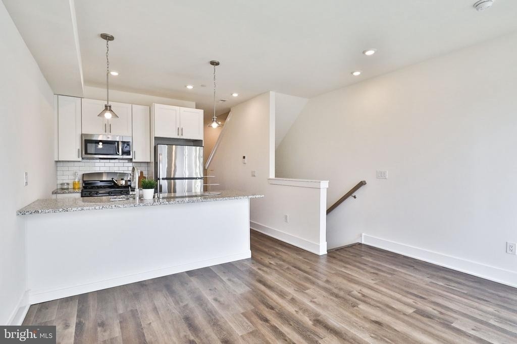 1709 S 4th Street - Photo 1