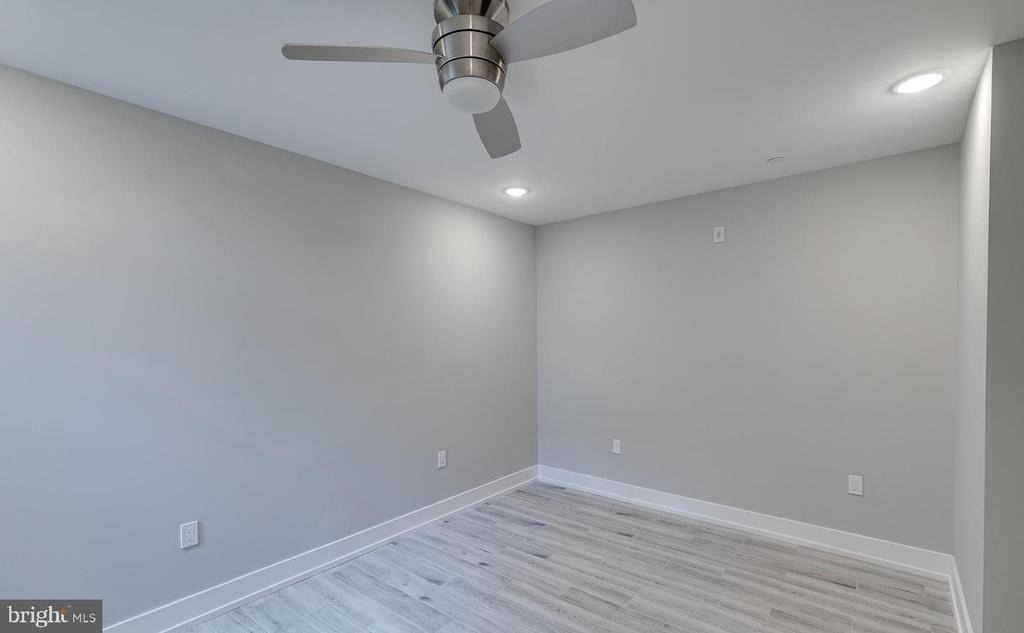 1309 S 52nd Street - Photo 14
