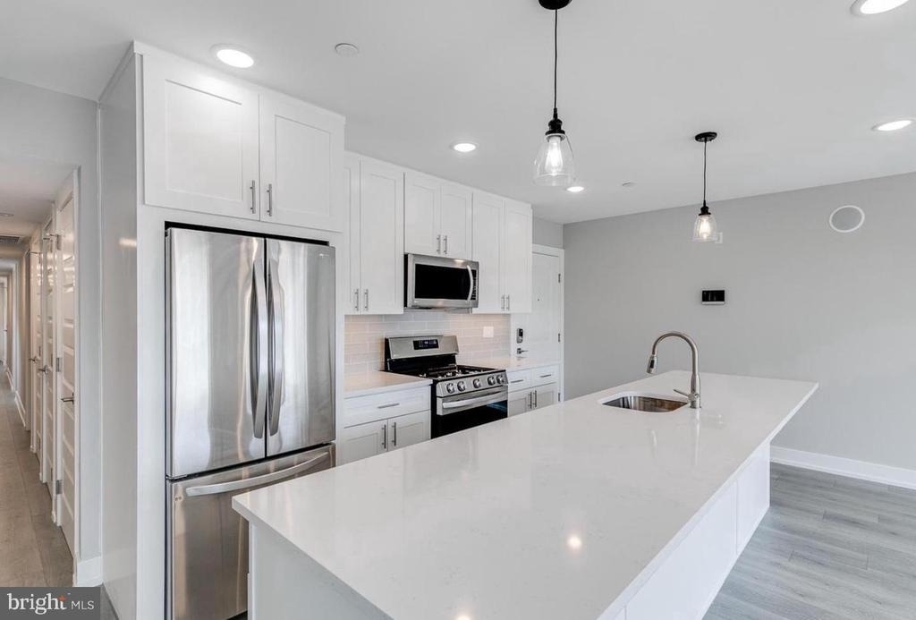 1309 S 52nd Street - Photo 4