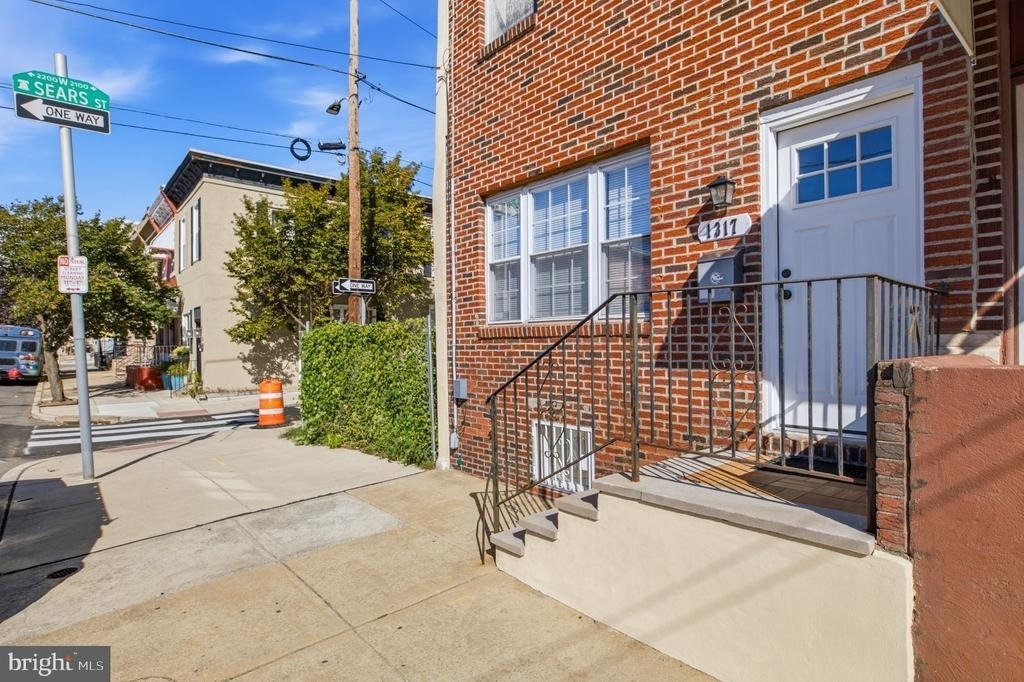 1317 S 22nd Street - Photo 1
