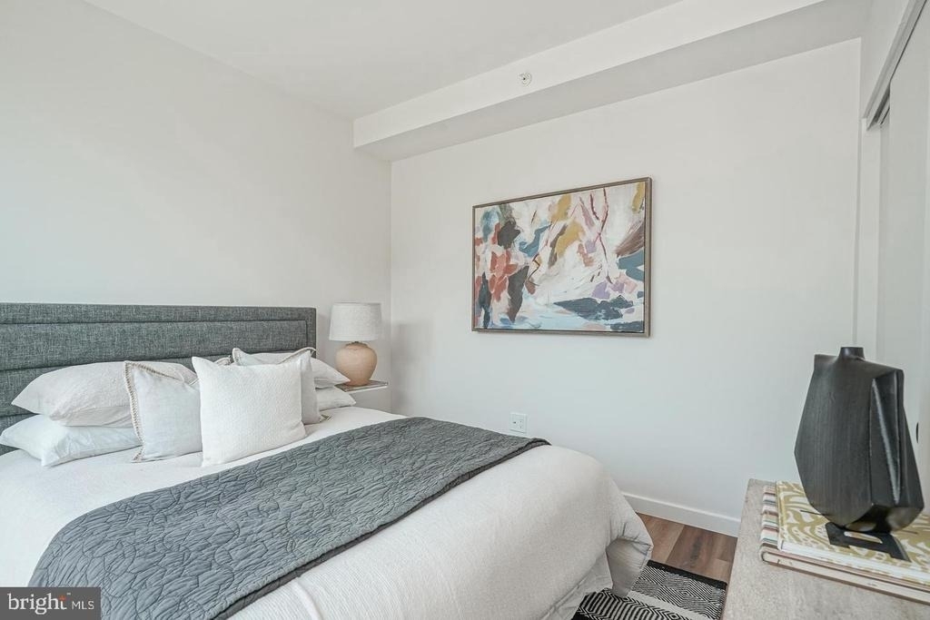 1301 Bainbridge Street - Photo 11