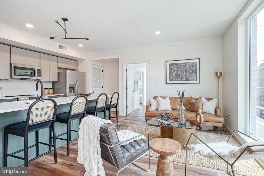 1301 Bainbridge Street - Photo 0