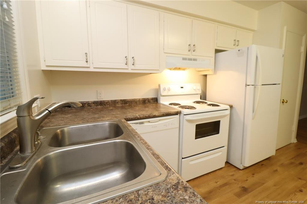 6116 Deerwood Place - Photo 14