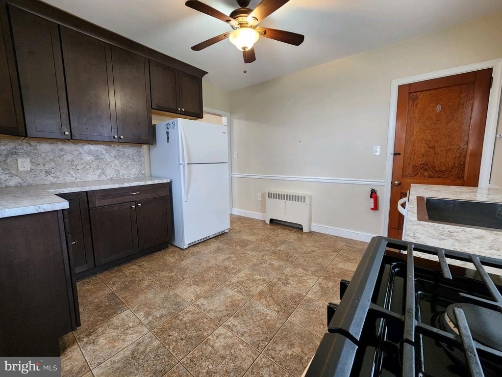 842 Bethlehem Pike - Photo 3