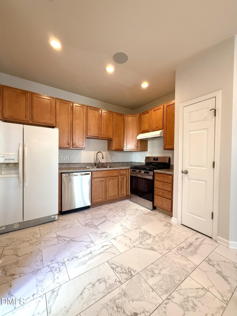 2221 Raven Road - Photo 13
