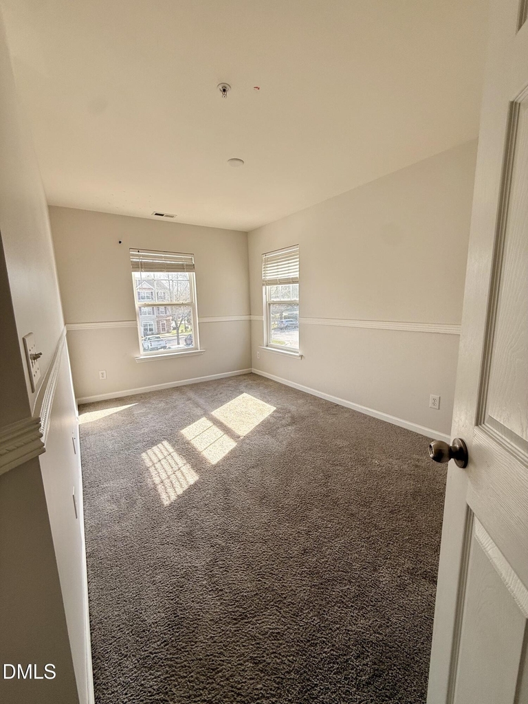 2221 Raven Road - Photo 19