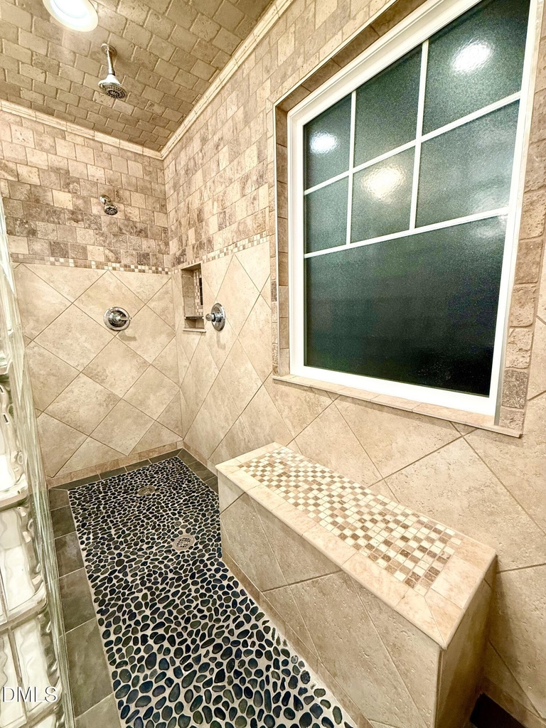 2221 Raven Road - Photo 35