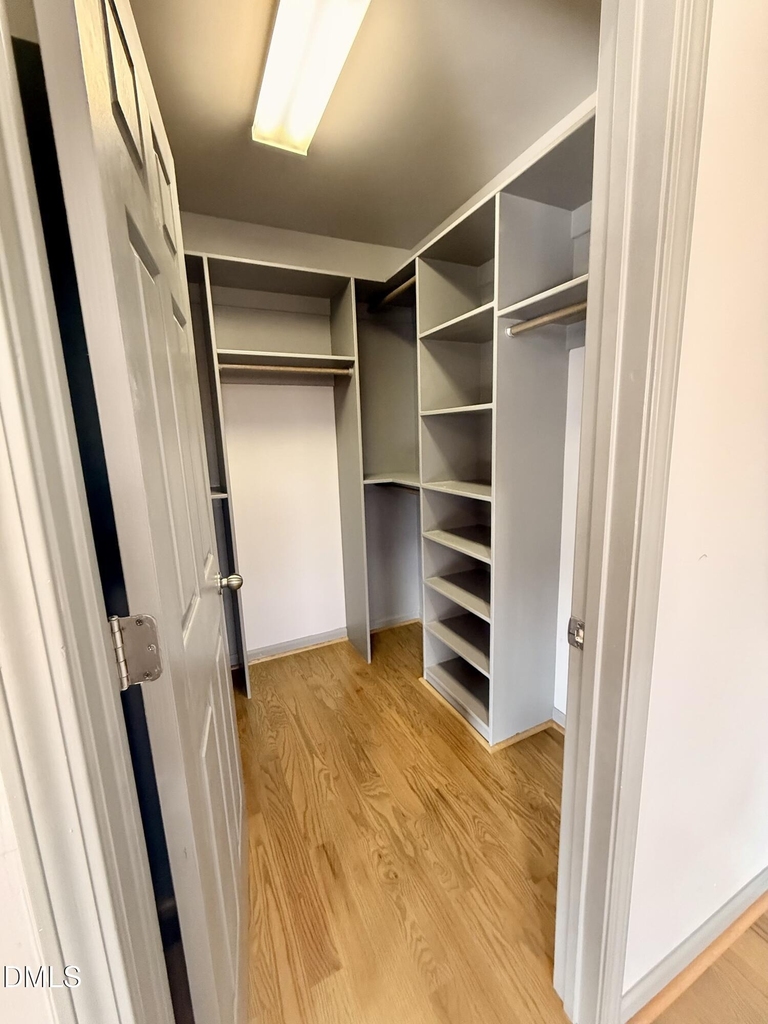2221 Raven Road - Photo 32