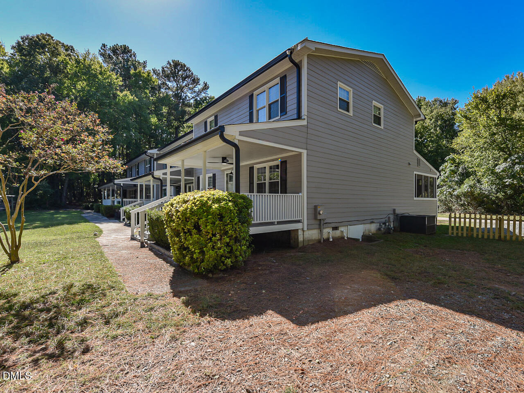 225 Douglas Street - Photo 1