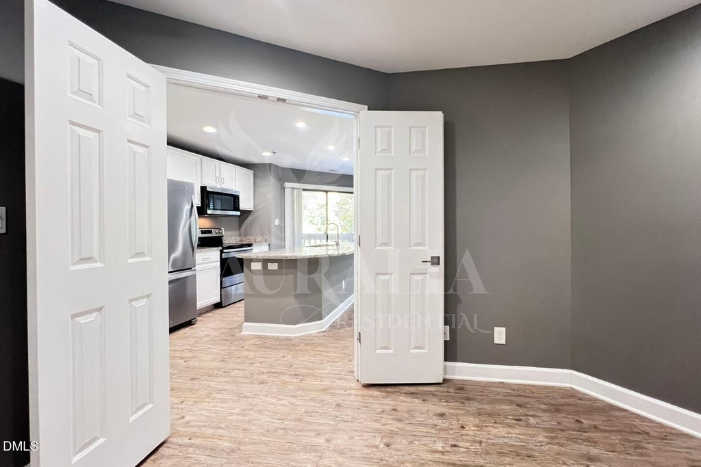 131 New Kent Place - Photo 17