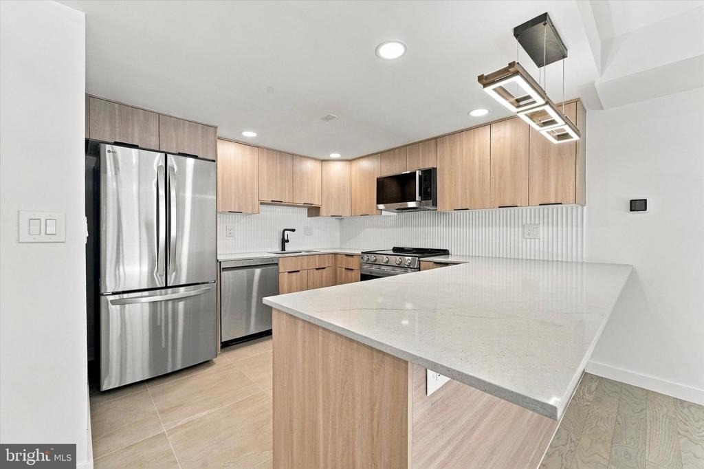 30 N Waterloo Road - Photo 10
