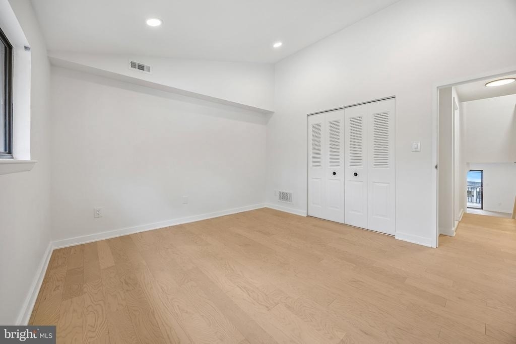 30 N Waterloo Road - Photo 10