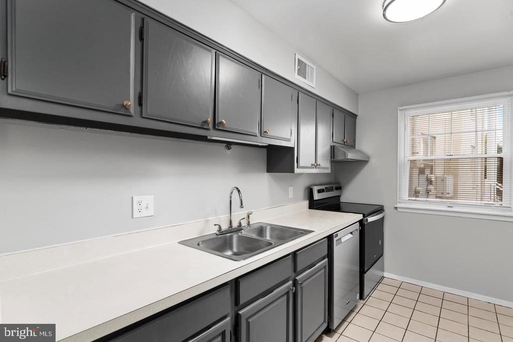 4341 Carlisle Pike - Photo 3