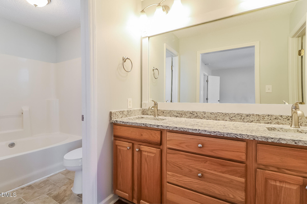 928 Shannondale Drive - Photo 8