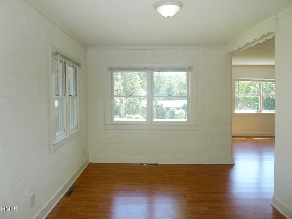 719 Hillsborough Street - Photo 4