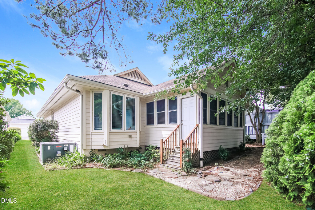 1936 Castle Pines Drive - Photo 15