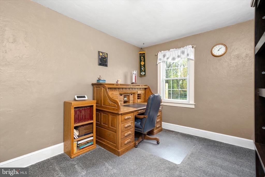 2734 Quakerbridge Road - Photo 15