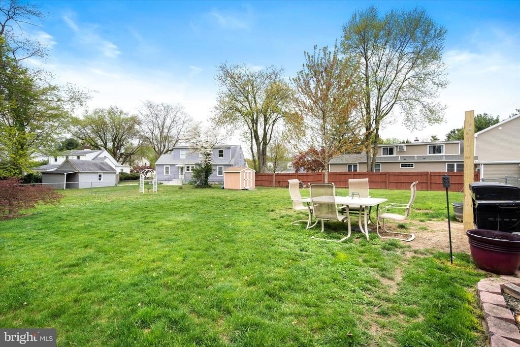 2734 Quakerbridge Road - Photo 27