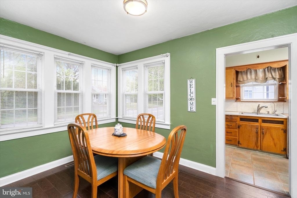 2734 Quakerbridge Road - Photo 5