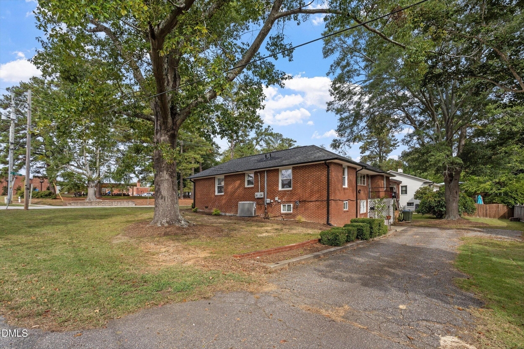119 S Aiken Street - Photo 12