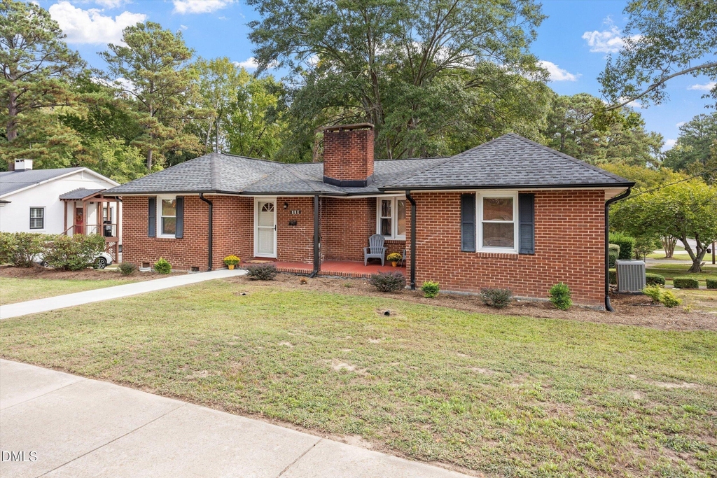 119 S Aiken Street - Photo 1