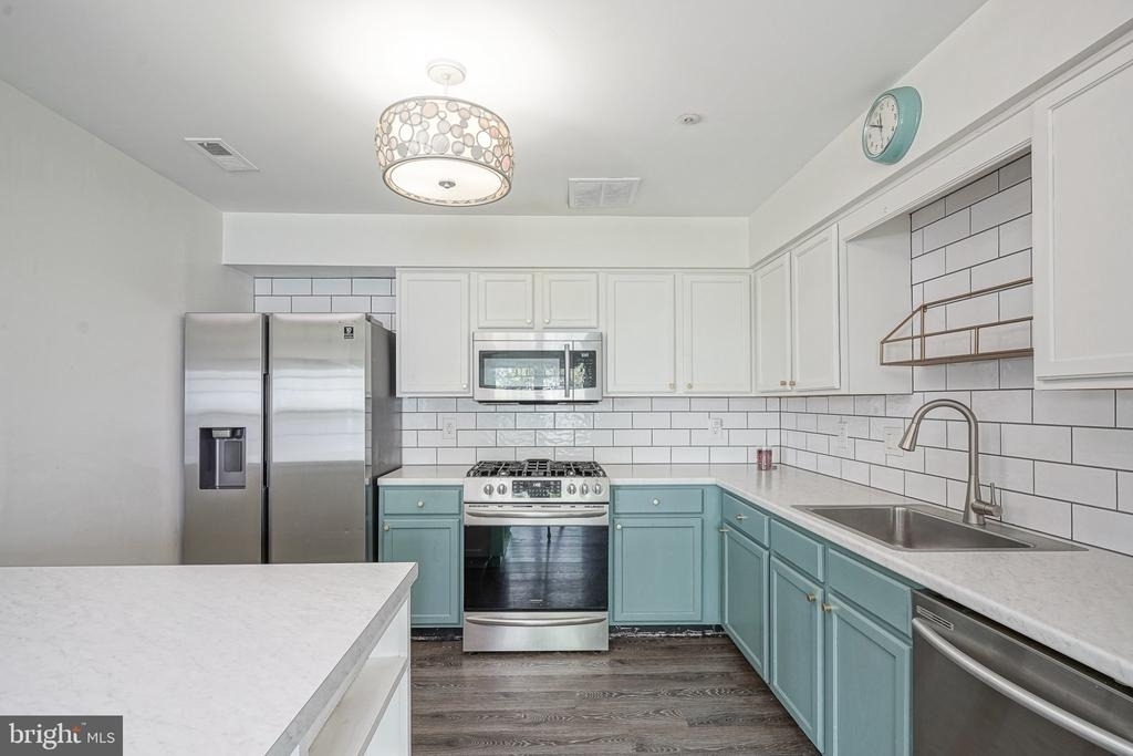 6201 Riverfront Drive - Photo 12