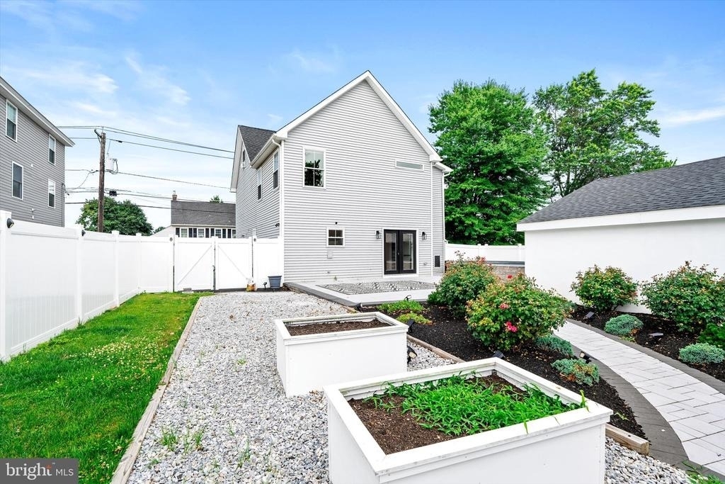 25015 Mount Pleasant Road - Photo 42