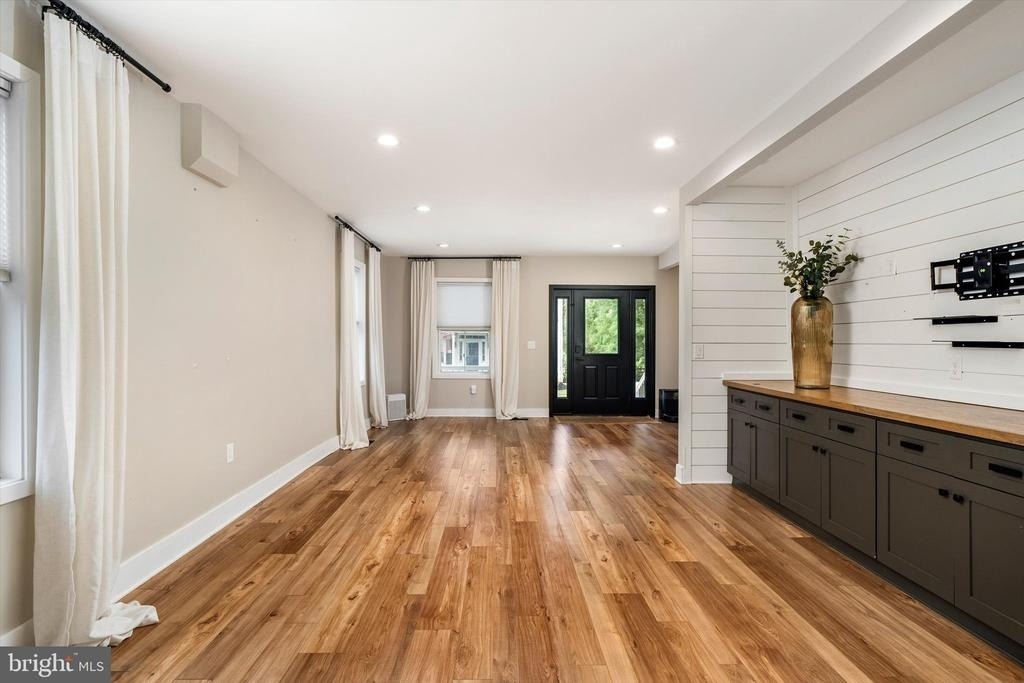 25015 Mount Pleasant Road - Photo 6
