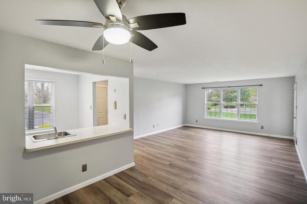 207 Sedgefield Drive - Photo 6