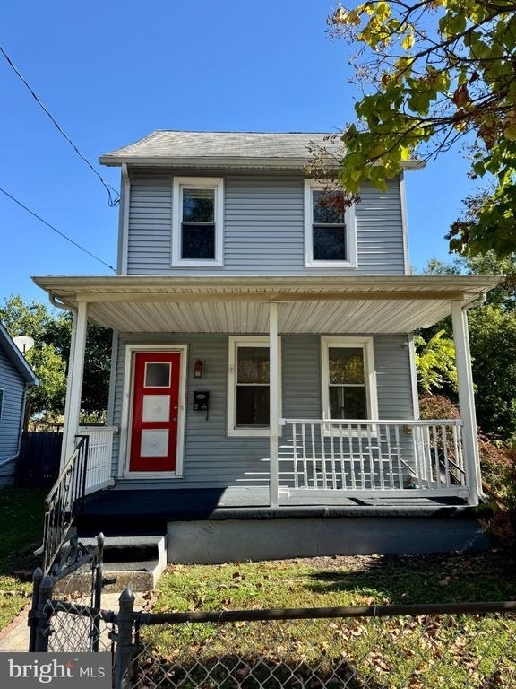 206 Arch Street - Photo 0