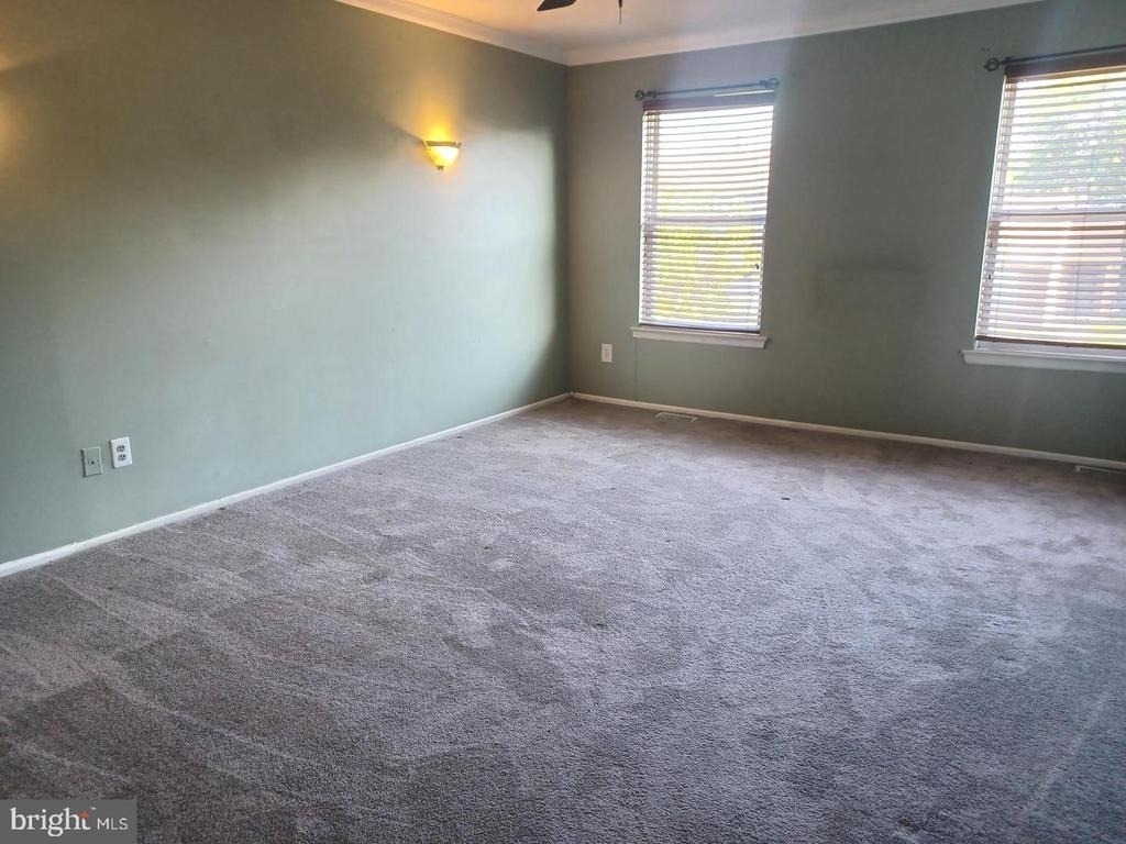 403 Roberts Lane - Photo 9