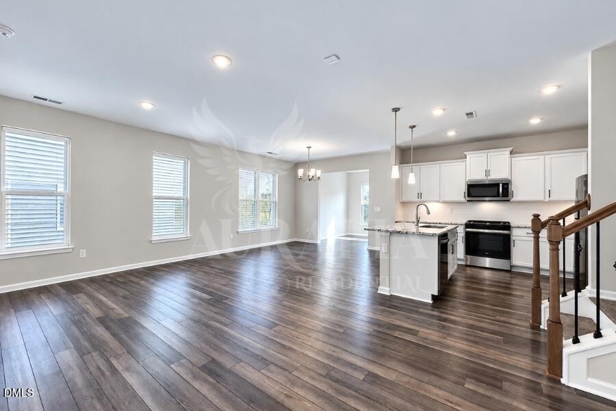 1110 Crater Lake Way - Photo 5