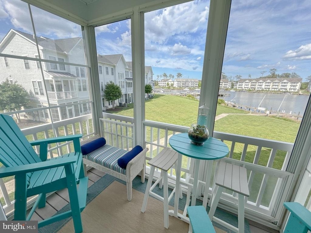 10800 Navy Page Lane - Photo 2