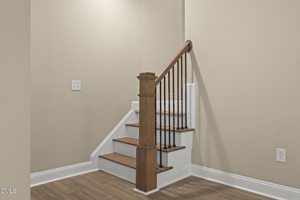 412 Meridian Crossing - Photo 5