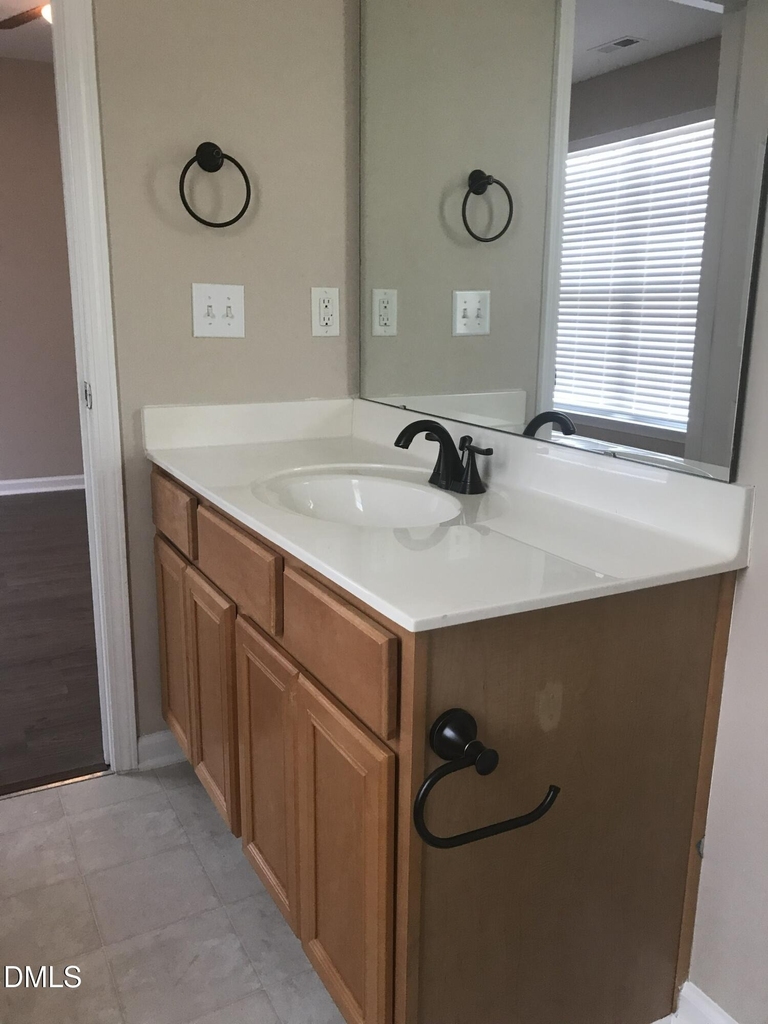 9807 Castain Drive - Photo 19