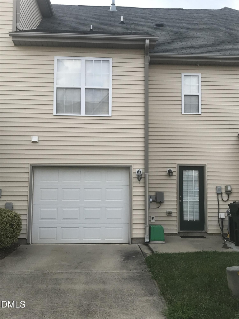 9807 Castain Drive - Photo 4