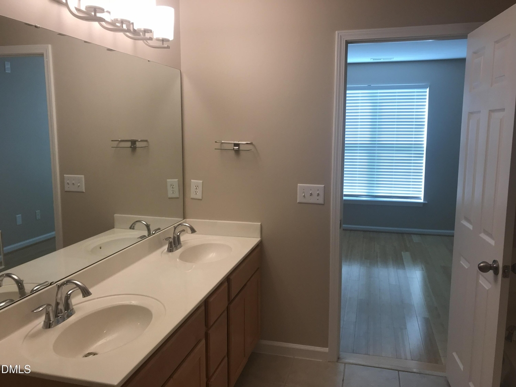 9807 Castain Drive - Photo 14