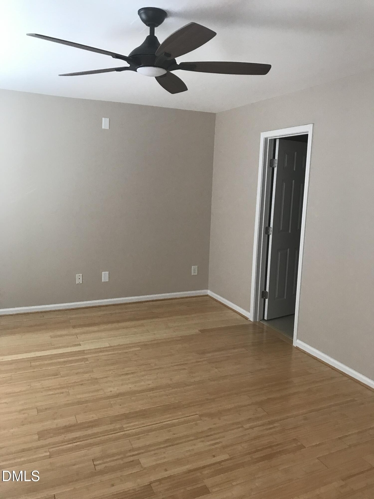 9807 Castain Drive - Photo 11