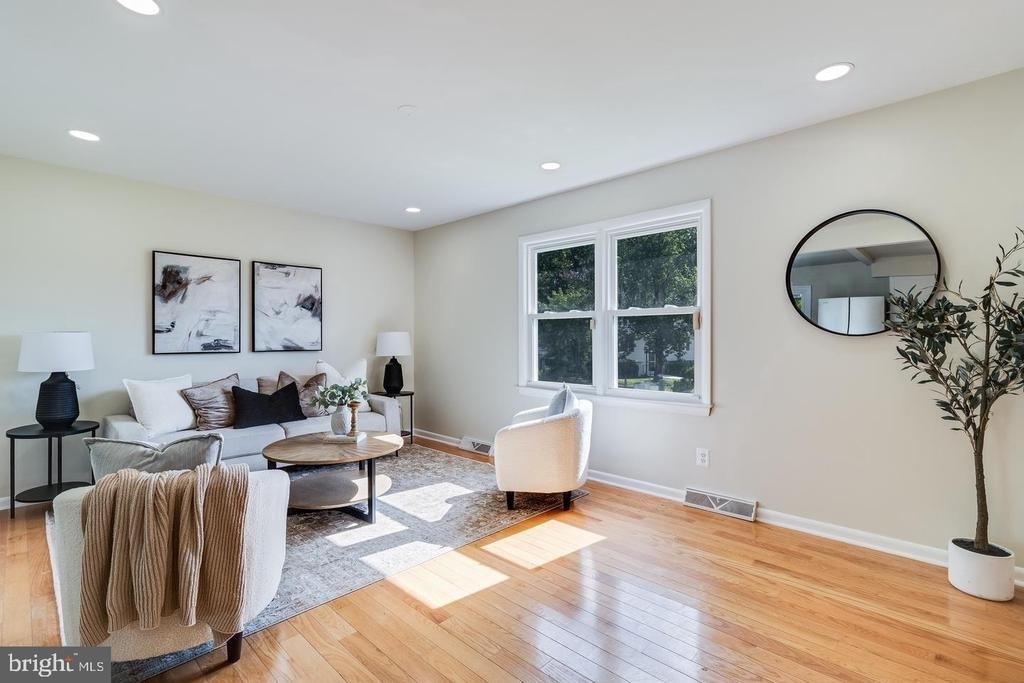 21969 Rosewood Terrace - Photo 5