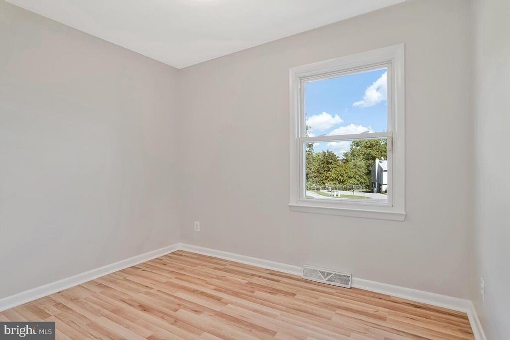 21969 Rosewood Terrace - Photo 34