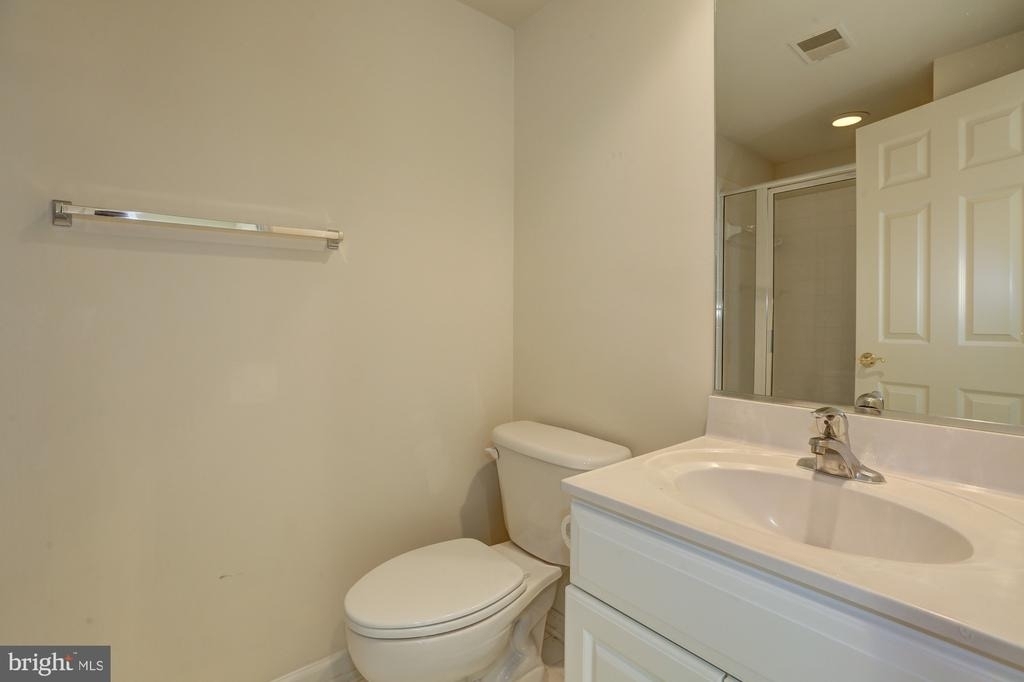 311 Oak Knoll Terrace - Photo 32