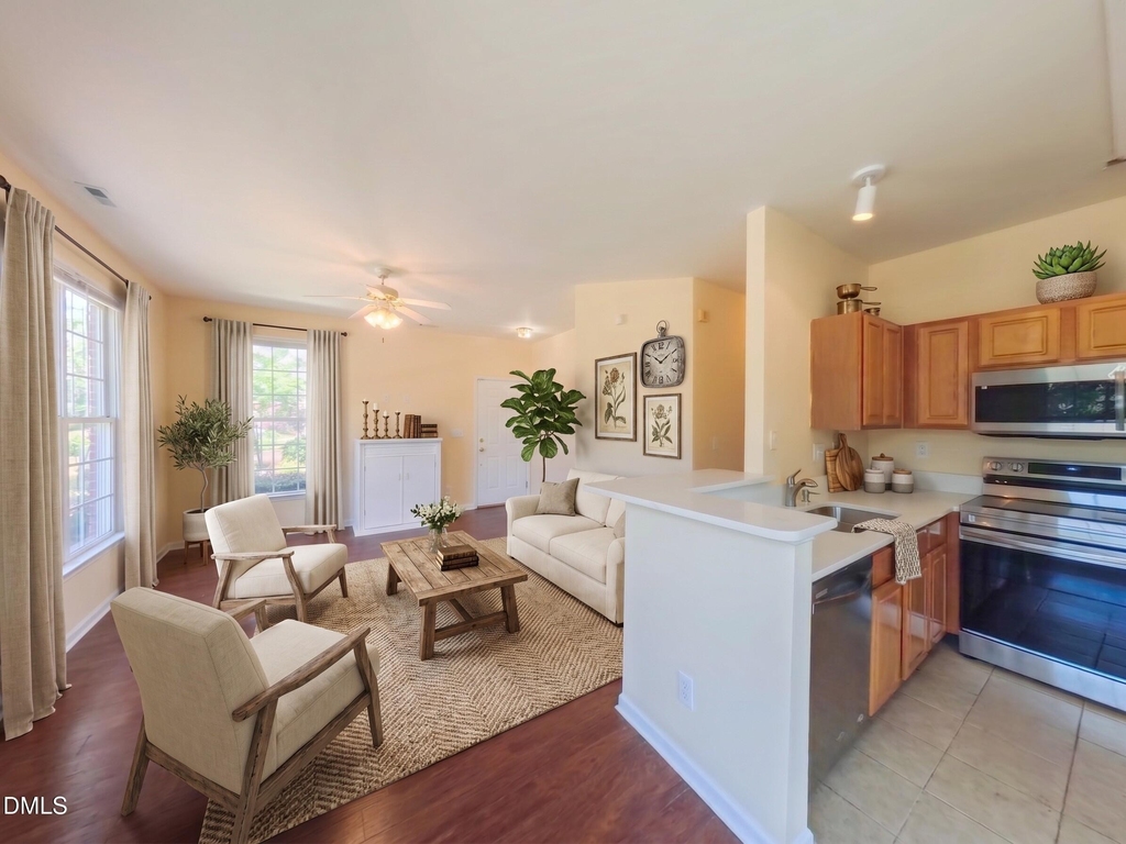 1511 Kudrow Lane - Photo 8