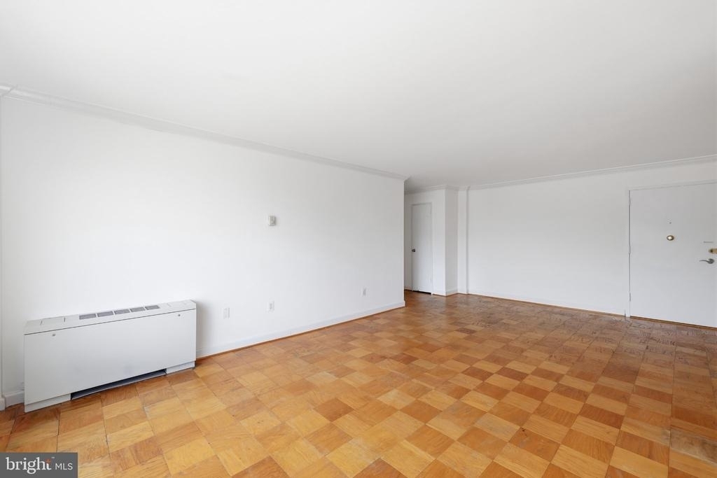 5301 Westbard Circle - Photo 13