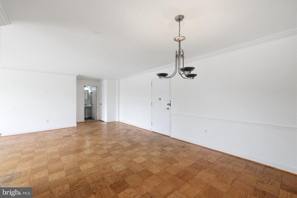 5301 Westbard Circle - Photo 16