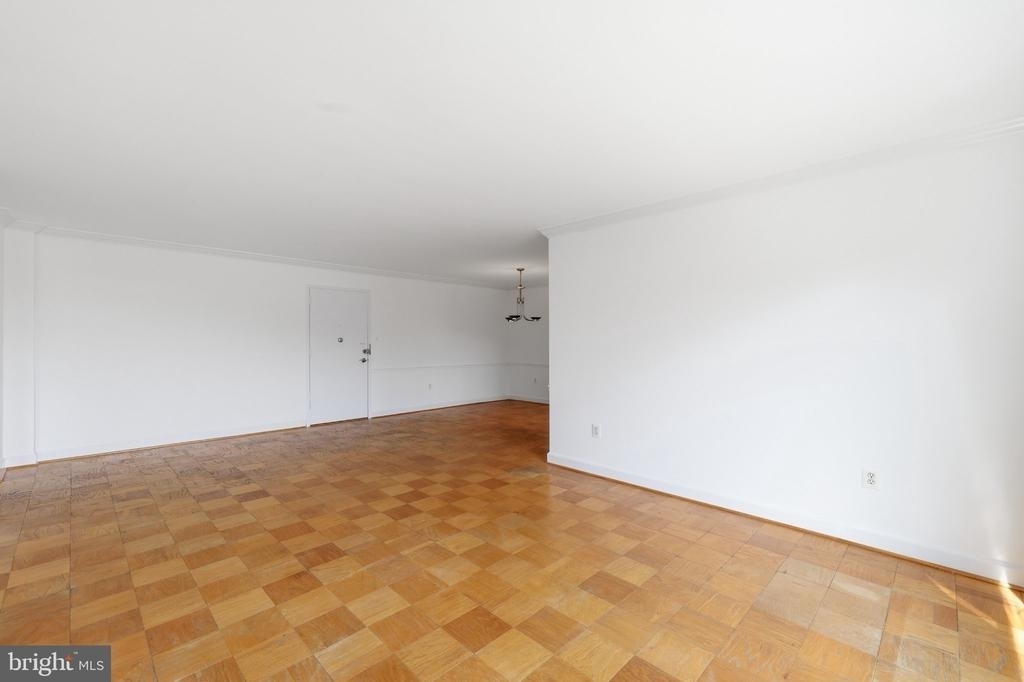 5301 Westbard Circle - Photo 12