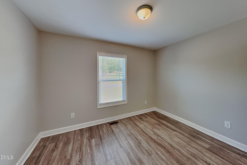 139 Parkers Pointe Drive - Photo 11