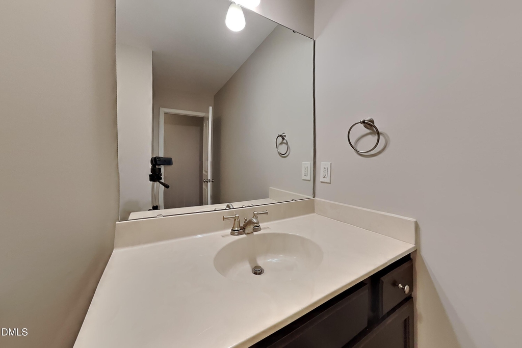139 Parkers Pointe Drive - Photo 14
