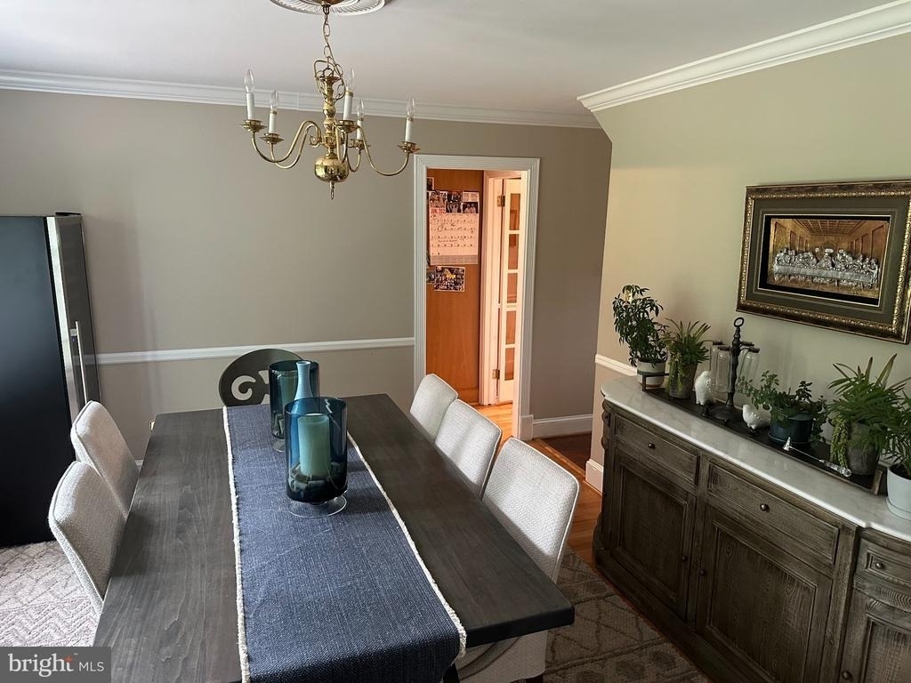 15117 Rosecroft Road - Photo 8