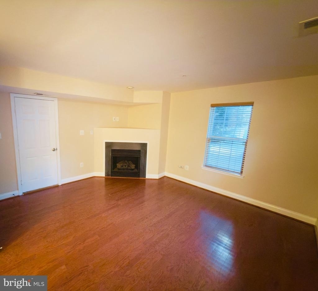 205 Garden View Way - Photo 2