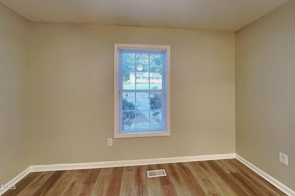 3008 Brittany Drive - Photo 6